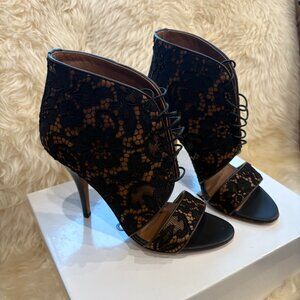 NIB Vintage Givenchy Lace Overlay Booties, Women's Size 38.5